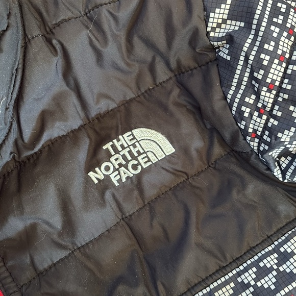 Youth medium North Face reversible jacket - Picture 2 of 6